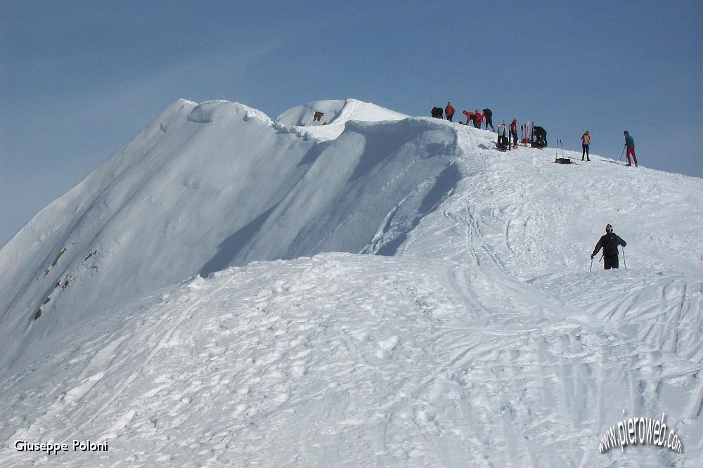 07-siamo in tanti, a godere di questa splendida giornata! .jpg